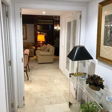 Apartment Ronda De Tejares